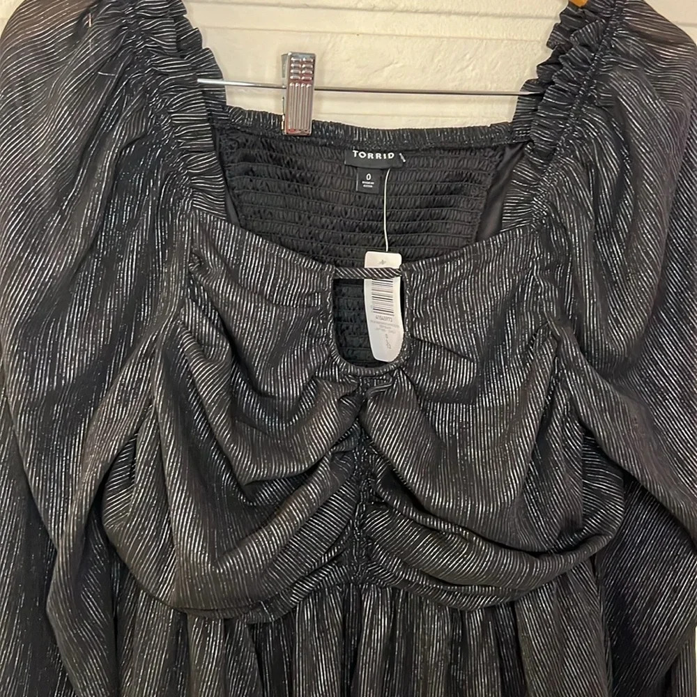 Torrid Black Peplum Keyhole Smocked Blouse, Women’s Size Large - Picture 5 of 10